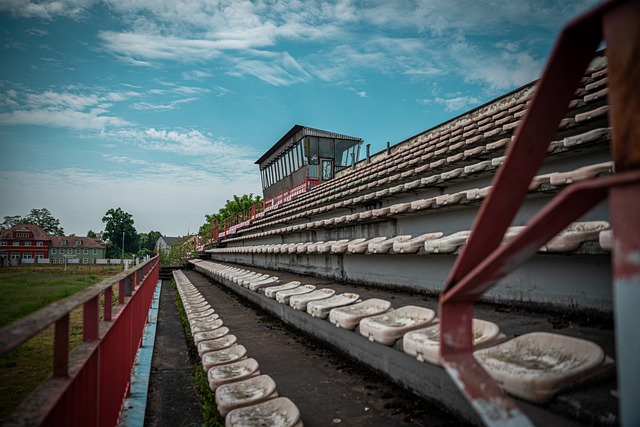 不仅仅在于 不仅仅在于